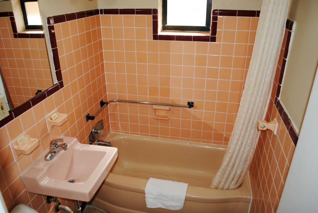 דייטונה ביץ' Atlantic Economy Inn חדר תמונה